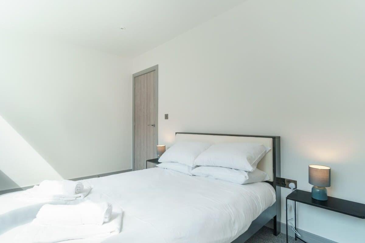Modern 1 Bedroom Apartment In Preston Centre Luaran gambar
